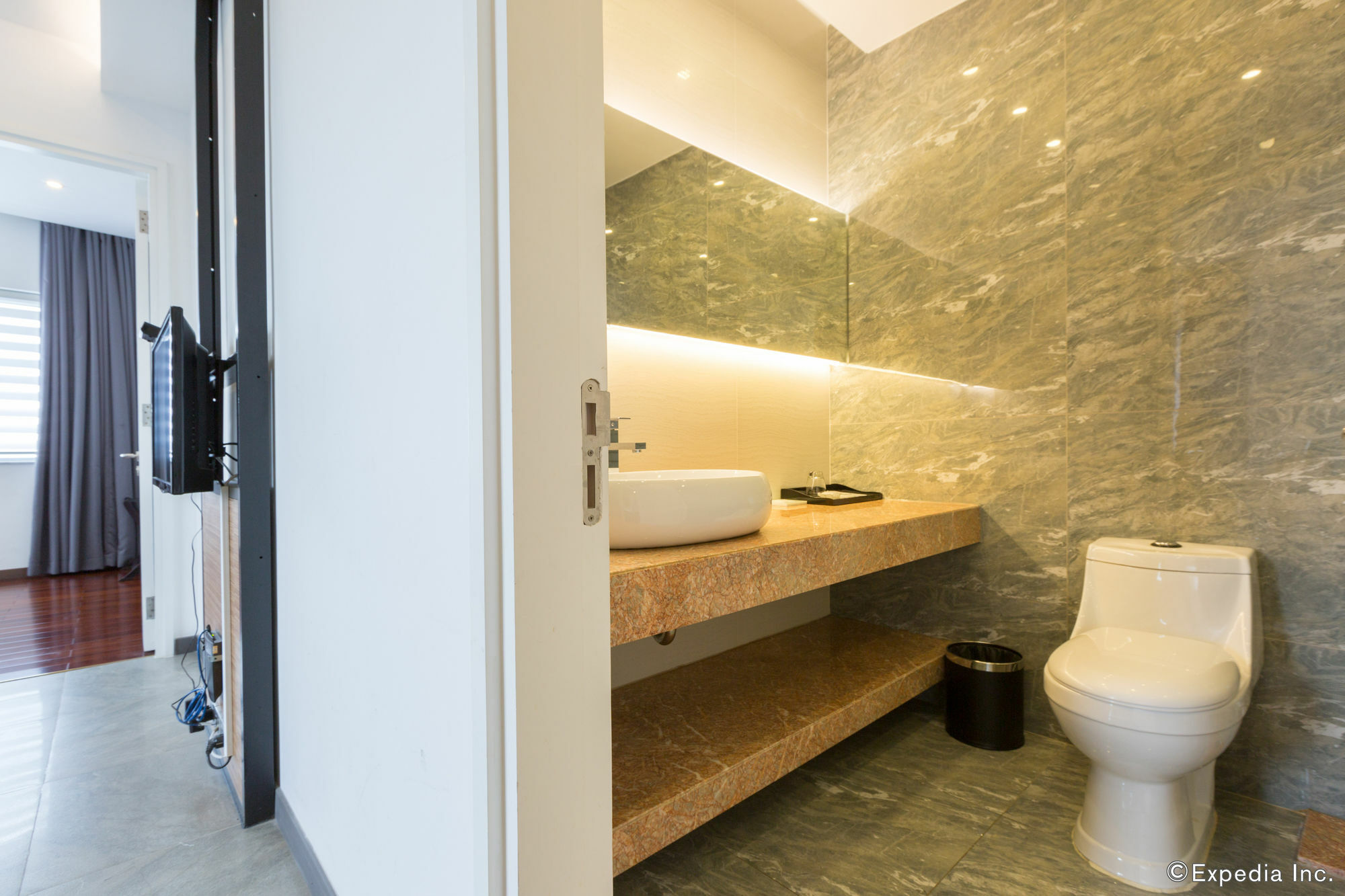 Charm Suite Residence Saigon Cidade de Ho Chi Minh Exterior foto