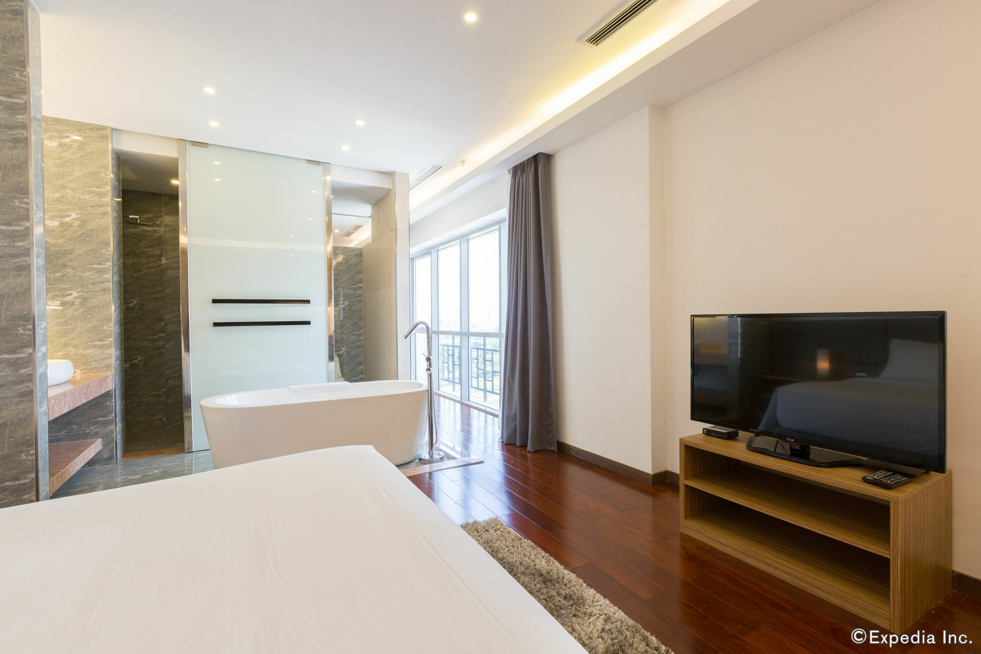 Charm Suite Residence Saigon Cidade de Ho Chi Minh Exterior foto