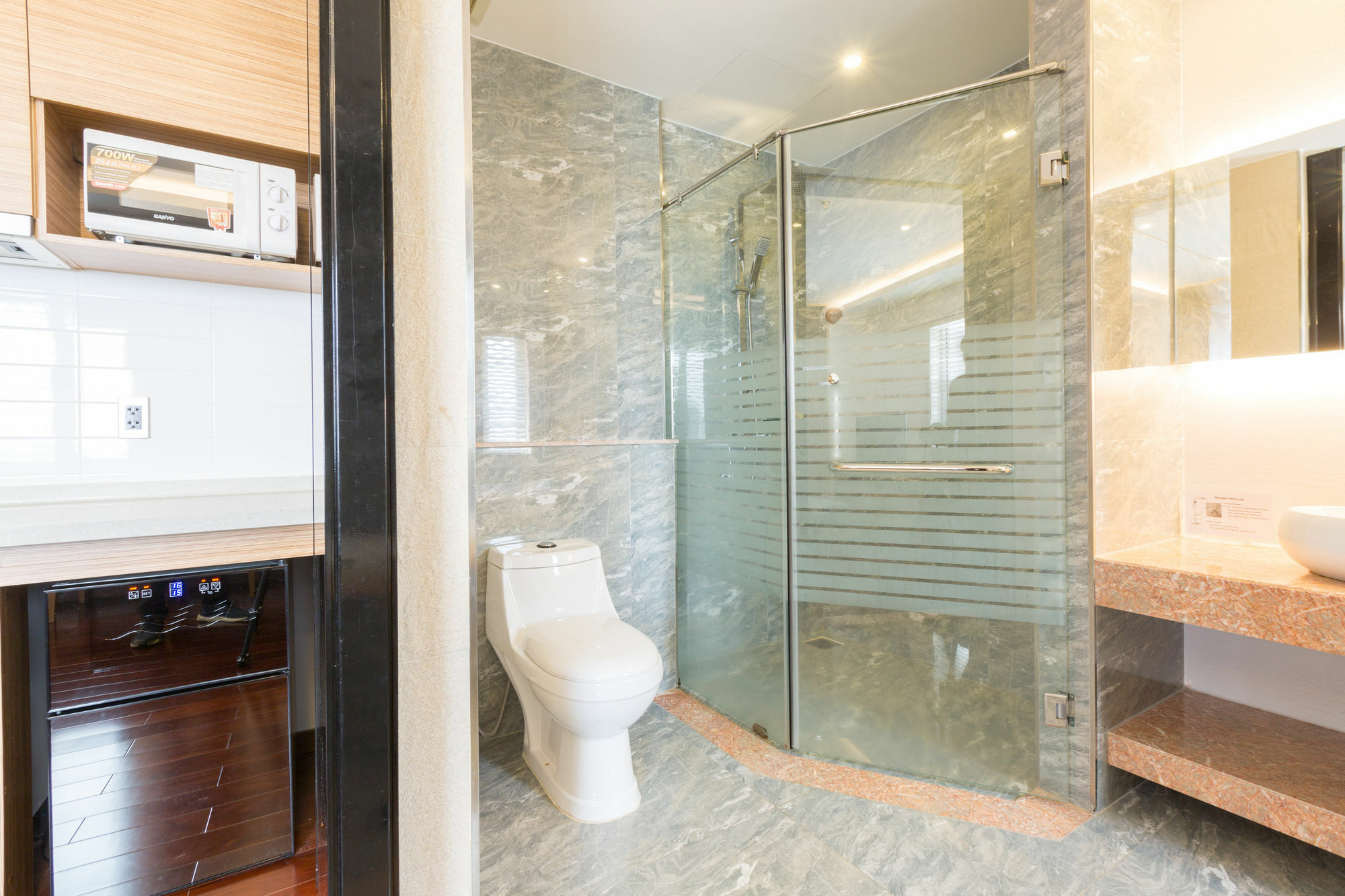 Charm Suite Residence Saigon Cidade de Ho Chi Minh Exterior foto